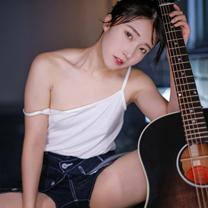 【本編フル動画】pai195「ひかる」に出演しているAV女優は？